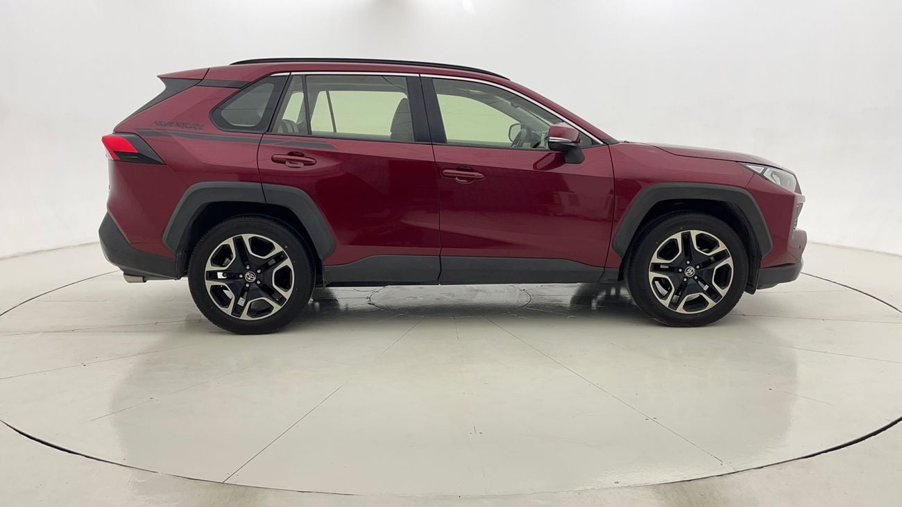 تويوتا راف ٤ ADVENTURE 2.5 | بدون دفعة مقدمة | اختبار القيادة في المنزل