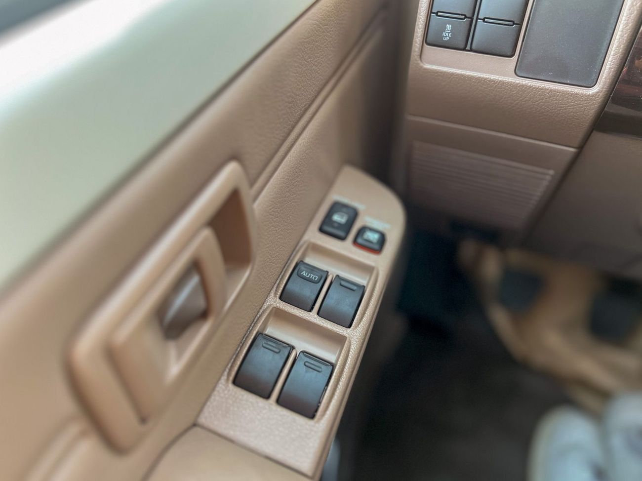 Toyota Land Cruiser Pick Up