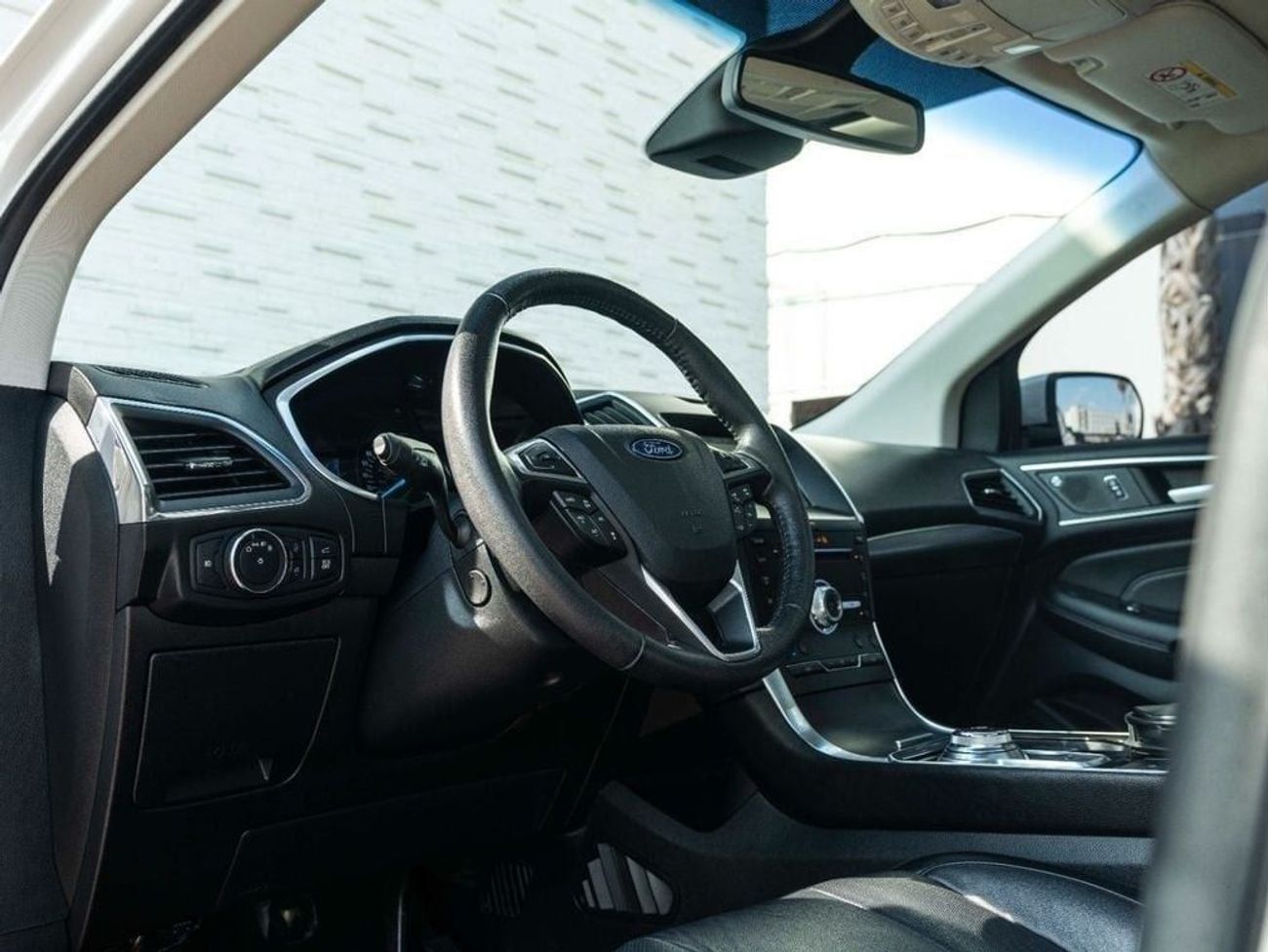 Ford Edge AED 1,573 PM • EDGE TITANIUM • ONLY 63,000 KM • FULL OFFICIAL FORD SERVICE HISTORY • FULLY LOADED