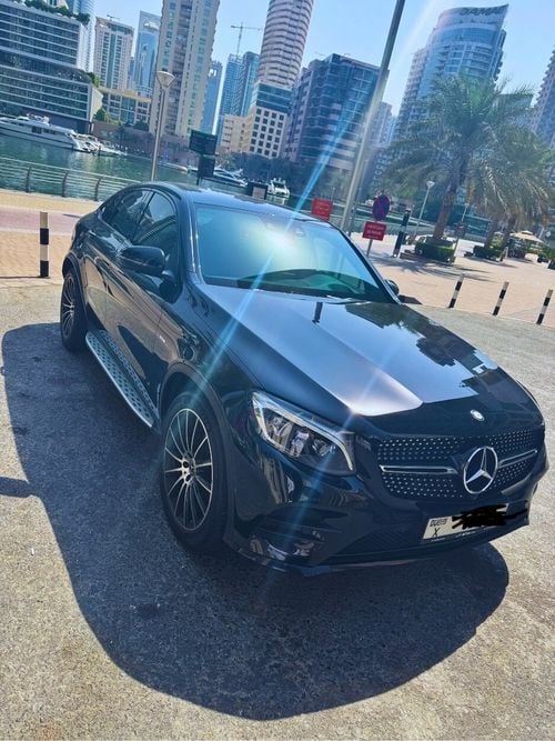 Mercedes-Benz GLC 250 AMG Line / Coupe 2.0L Turbo – 211 HP