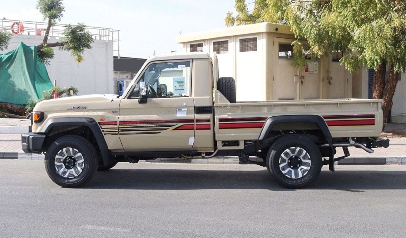 Toyota Land Cruiser Pick Up 2025 Model Toyota Land Cruiser Pick Up, LC79 Single Cabin, 4.0L Petrol 4WD 6A/T