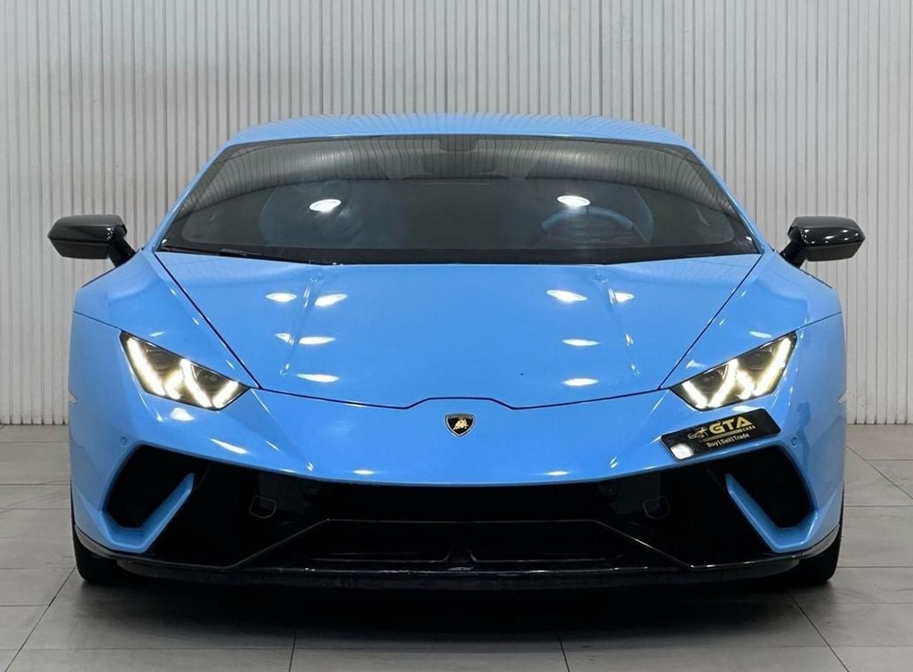 Lamborghini Huracan 2018 Mercedes-Benz V250 Maybach, 1 Year Warranty, Service History, GCC