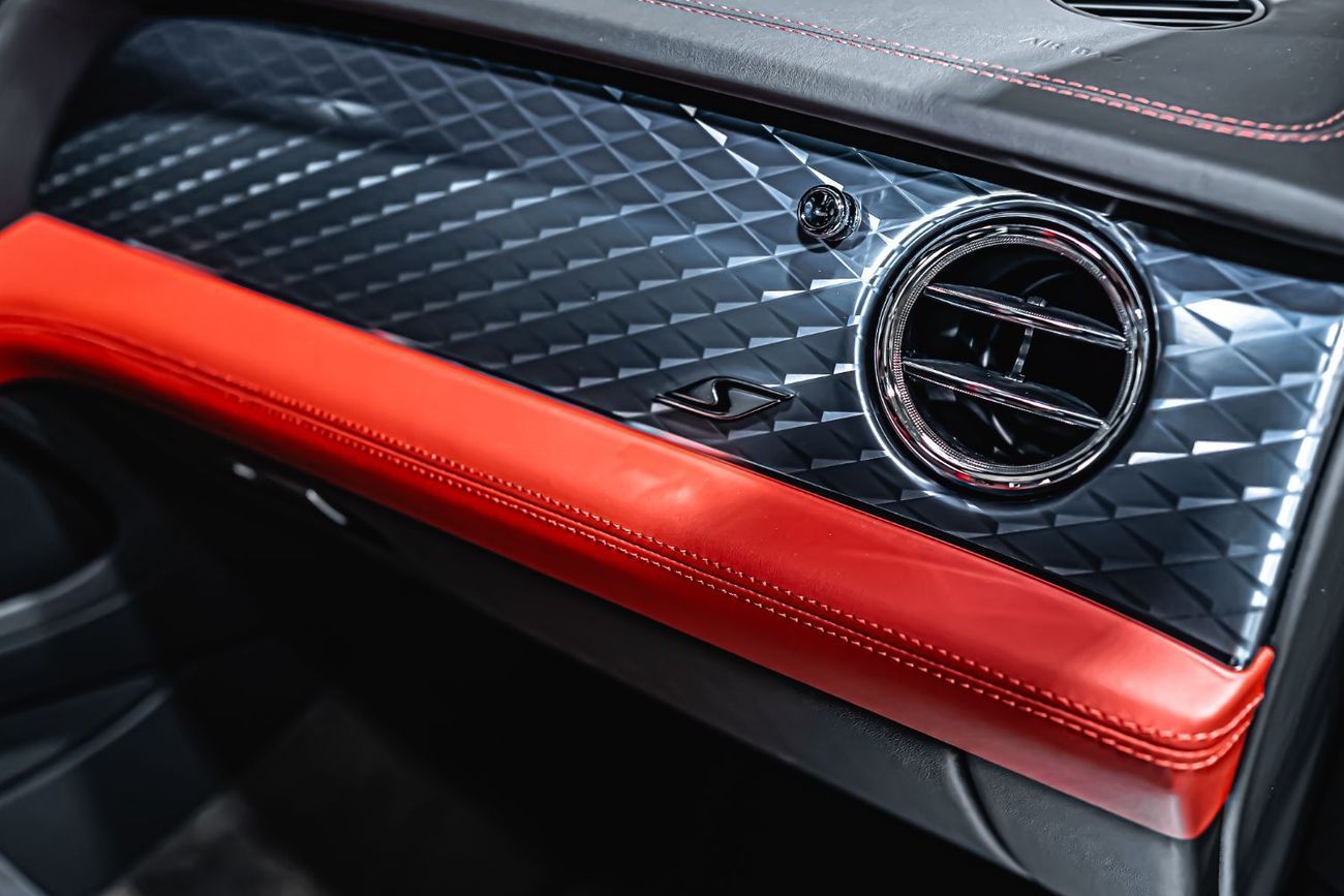 Bentley Bentayga S Black Edition 4.0T BENTAYGA V8 S | BLACK EDITION | BENTLEY SIGNATURE SOUND SYSTEM | MANUFACTURE WA