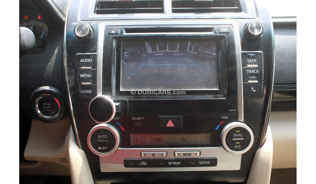 Toyota Camry GLX ACCIDENTS FREE - FULL OPTION - GCC - PERFECT CONDITION INSIDE OUT