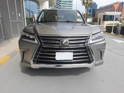 لكزس LX 570