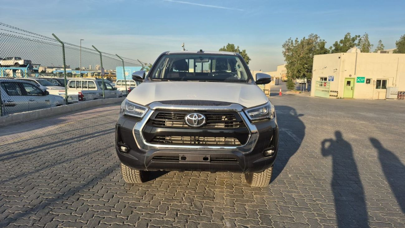 Toyota Hilux Hilux Auto Full Option GCC 2025M