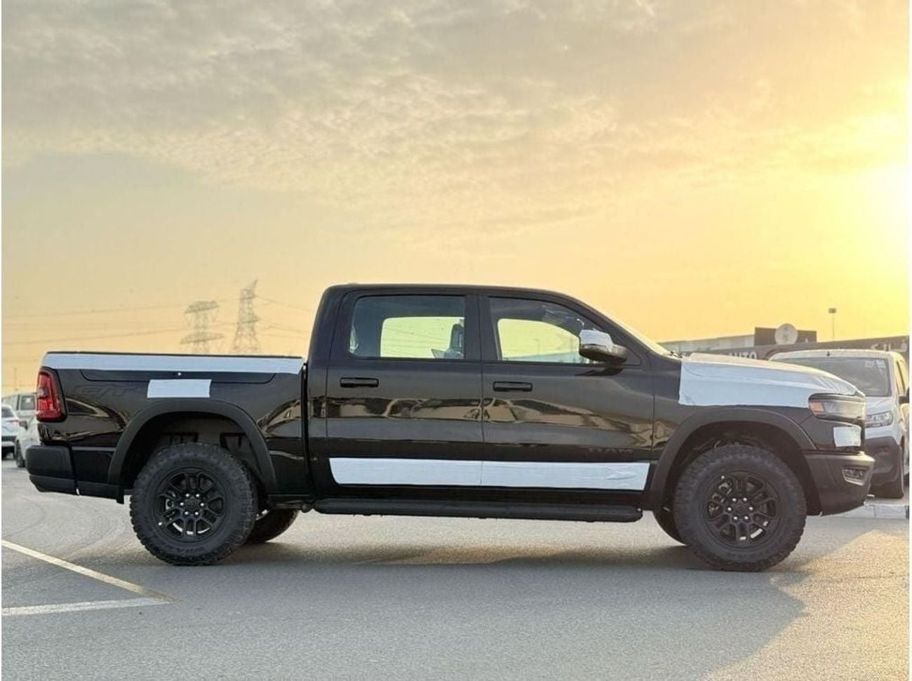 RAM 1500 EXPORT PRICE - RAM  REBEL GT 3.0L TWIN TURBO ESS  RAMBOX & Air Suspension  2025