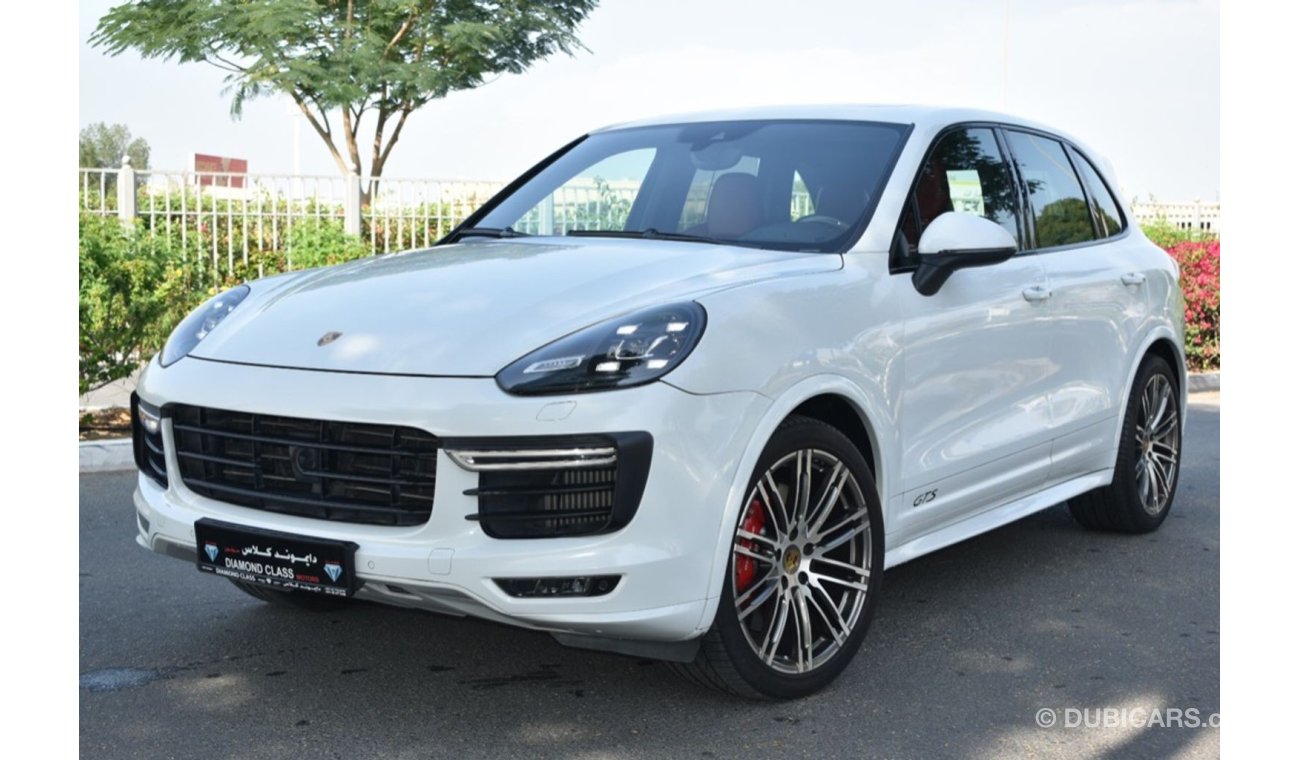 Porsche Cayenne GTS Porsche Cayenne GTS 2016 gcc