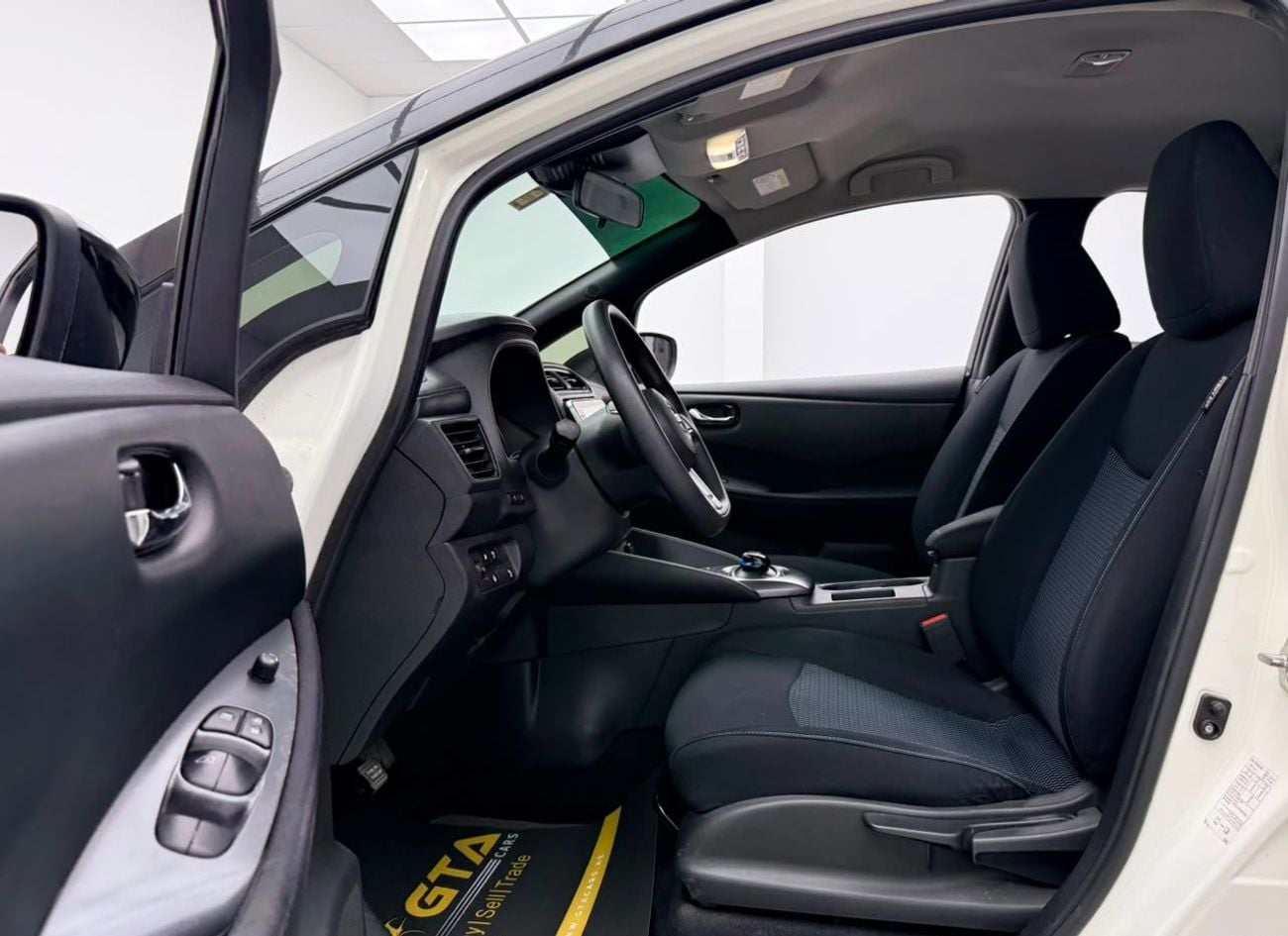 نيسان ليف 2019 Nissan Leaf, Very Low Km, Zero Emission, Fully Loaded, Excellent Condition, GCC