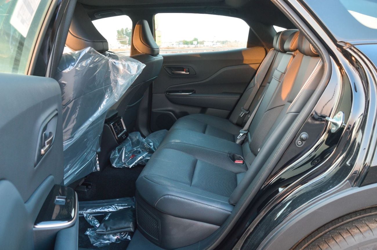 Toyota Crown 2.5L HYBRID FWD SEDAN 2026