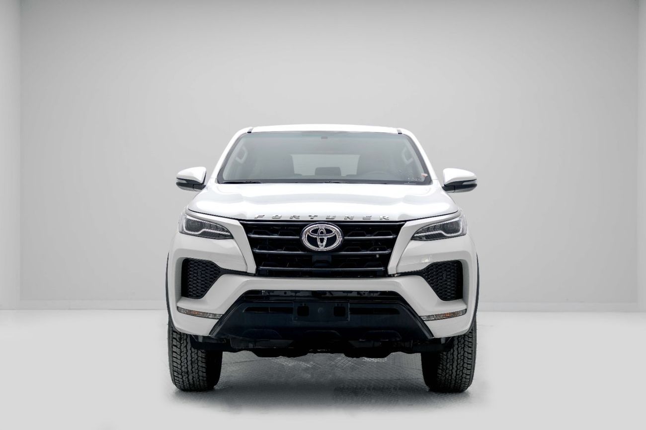 Toyota Fortuner 2.7L - Platinum White Pearl Inside Quartz | Export Only