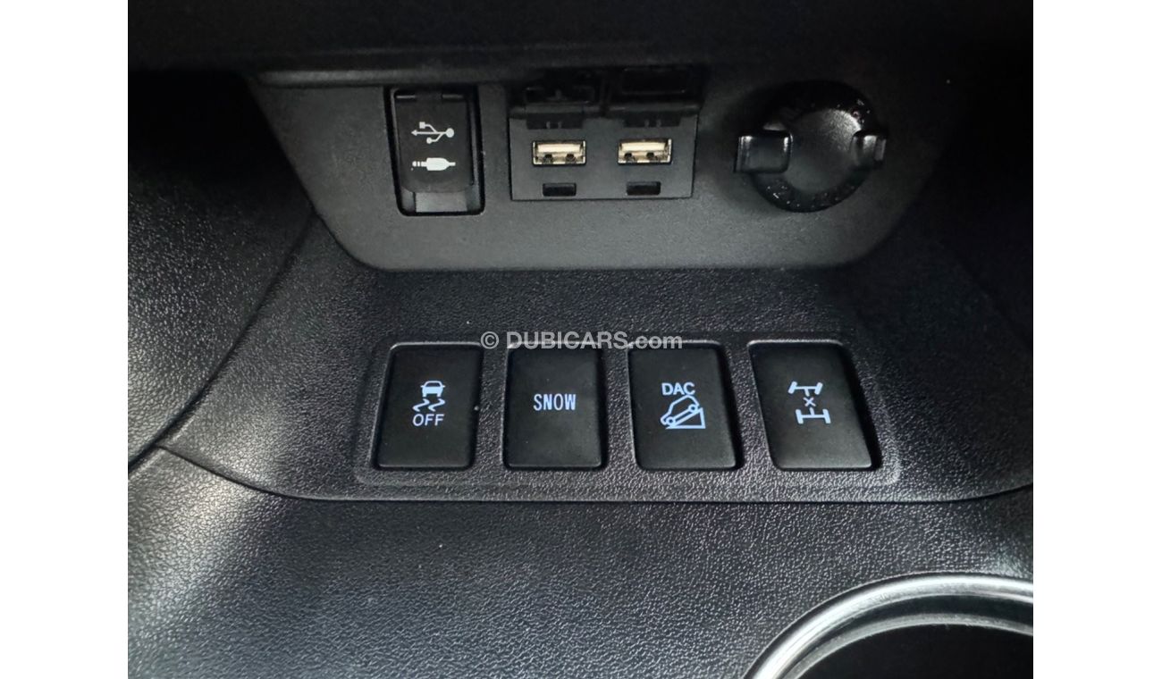 تويوتا هايلاندر Limited edition 360 AWD PANORAMA