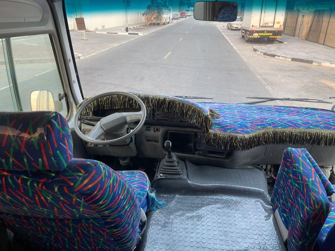 Toyota Coaster EXCELLENT CONDITION | 3.7L DIESEL | LHD | MANUAL | 30 SEATERS