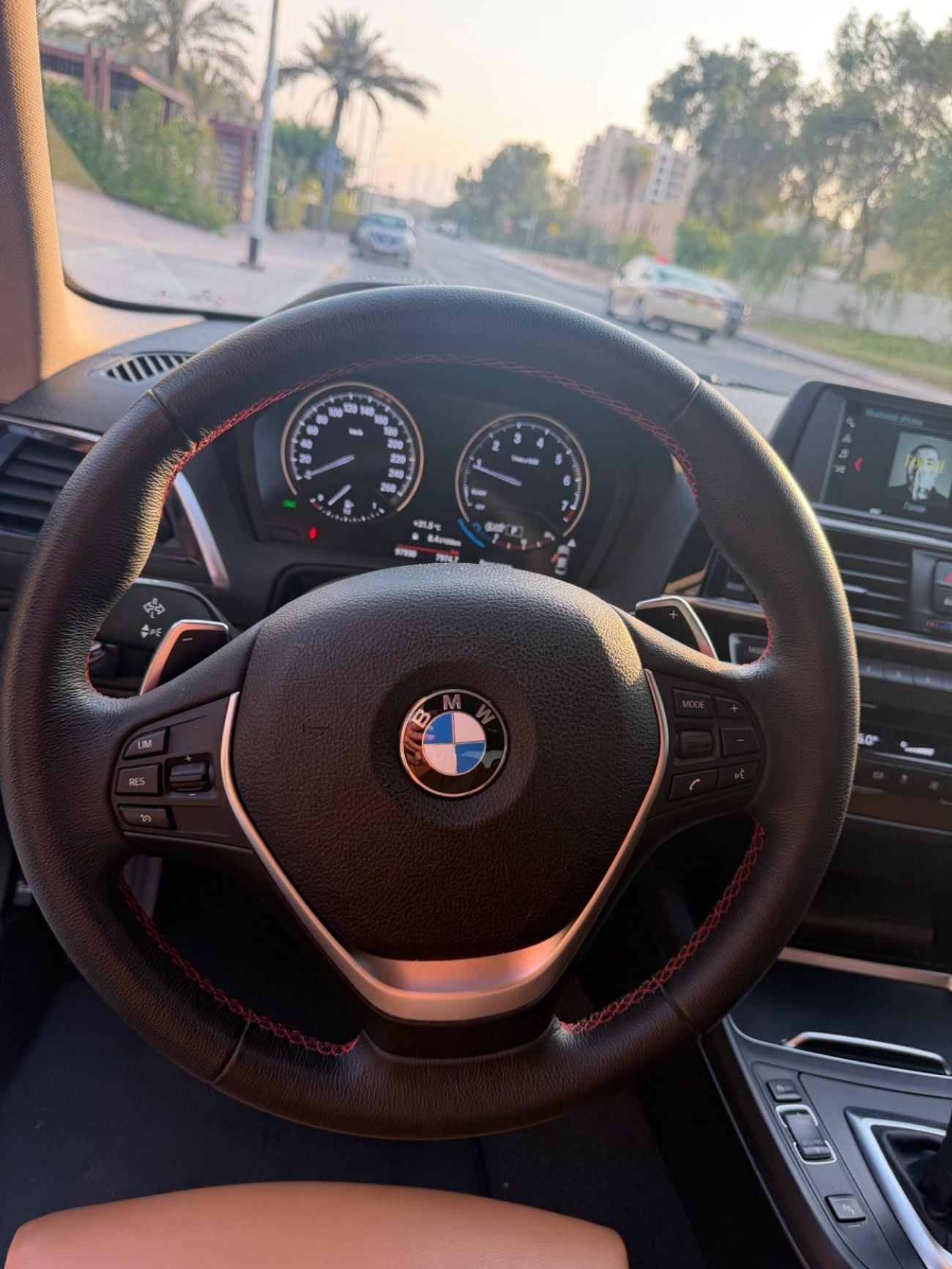 BMW 220i SPORT LINE