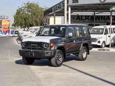 تويوتا لاند كروزر 70  EXPORT ONLY - Toyota LC76 2.8L 4WD FULL OPTION