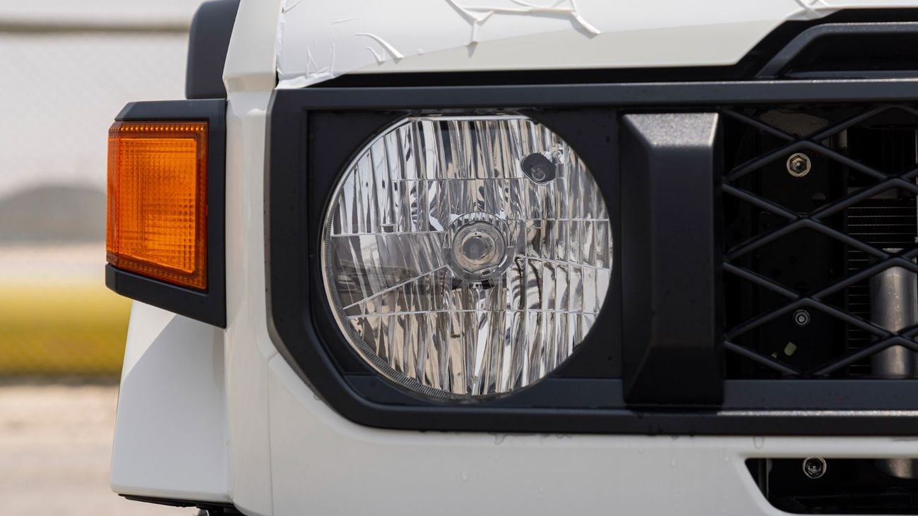 تويوتا لاند كروزر 76 LAND CRUISER 76
