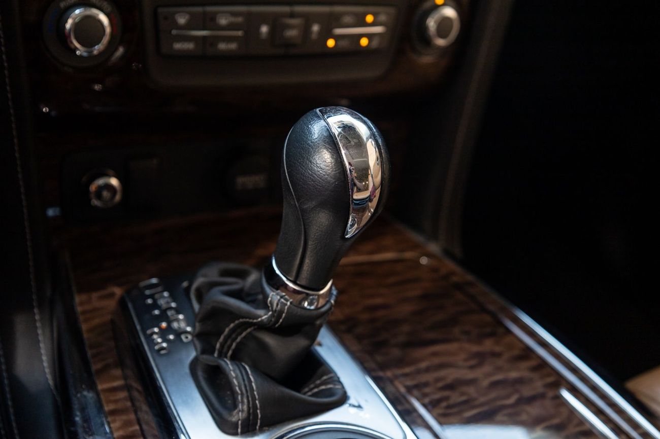 نيسان باترول LE Platinum 5.6L