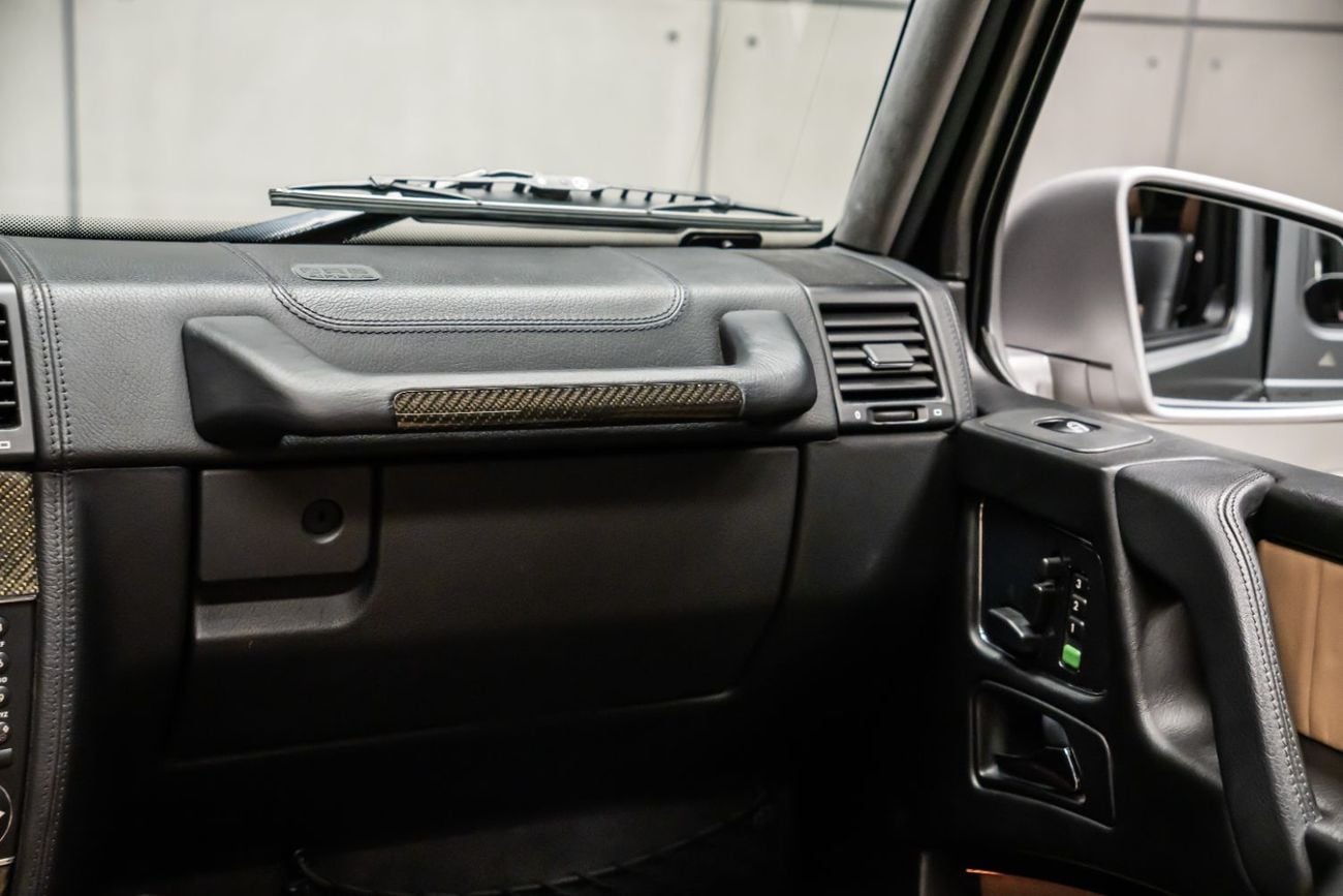 Mercedes Benz G55 AMG STANDARD Mercedes-Benz G55 AMG | 2010 | GCC Specs | Super Clean