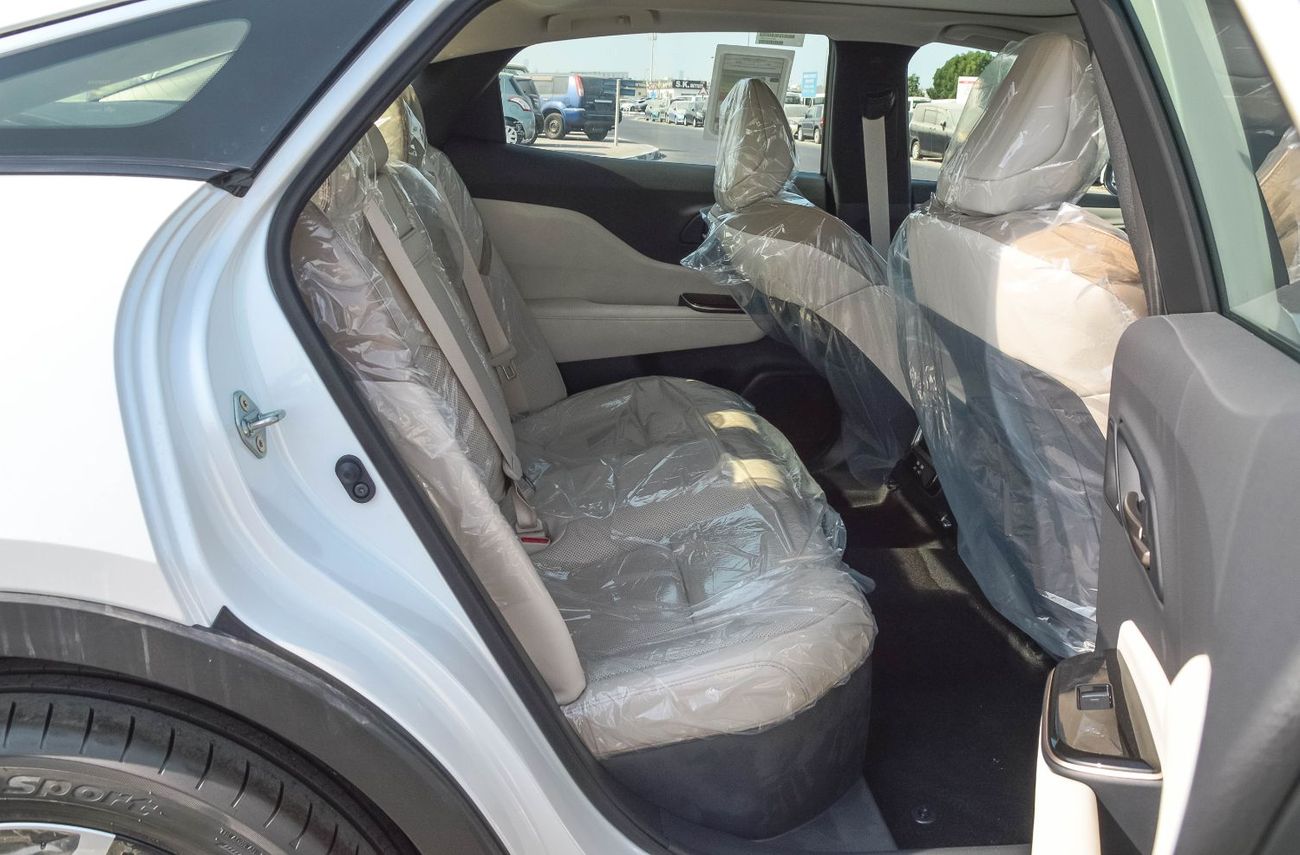 Toyota Crown TOYOTA CROWN HYBRID 2.5L FWD SEDAN 2026