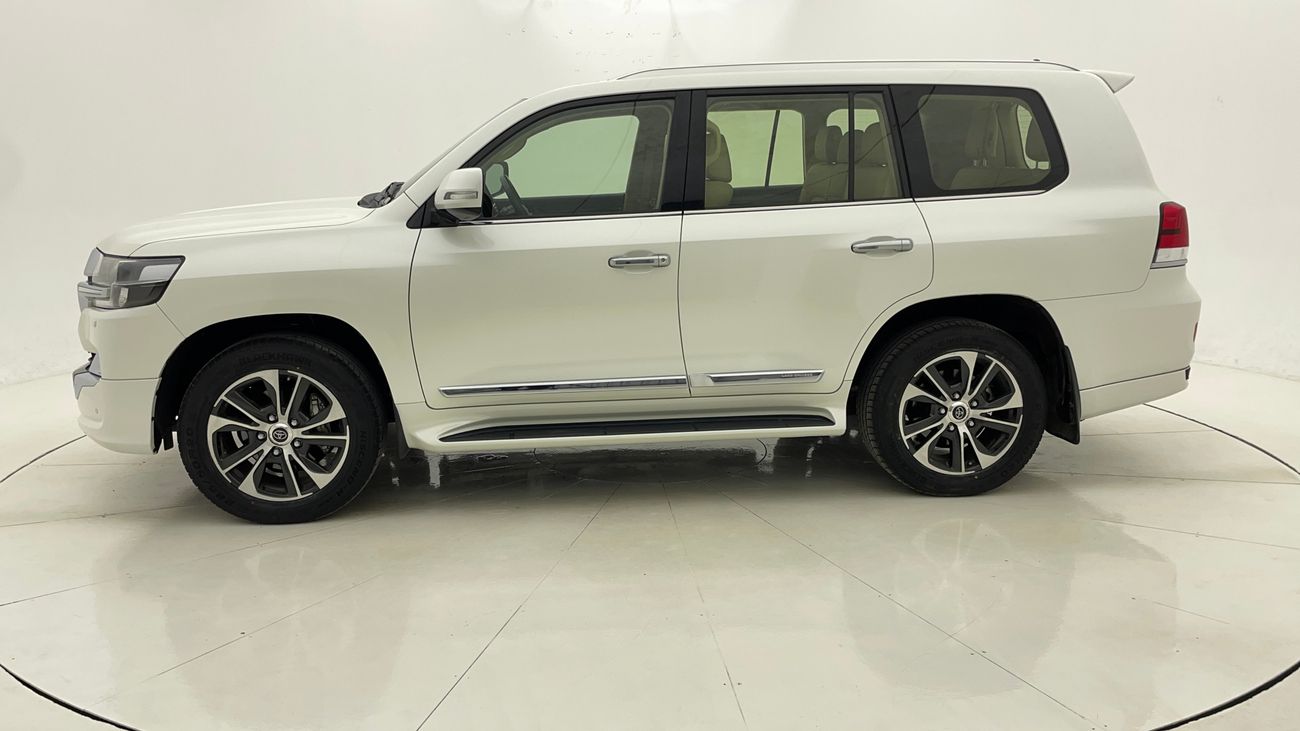 تويوتا لاند كروزر GXR GT 4 | بدون دفعة مقدمة | اختبار القيادة في المنزل