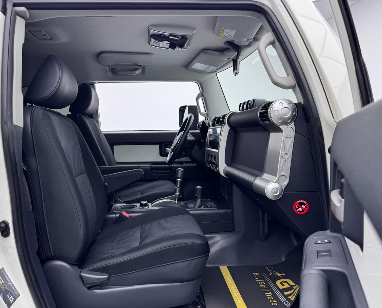 Toyota FJ Cruiser 2023 Toyota FJ Cruiser GXR, Warranty, Full Service History, Low Km, Excellent Condition, GCC