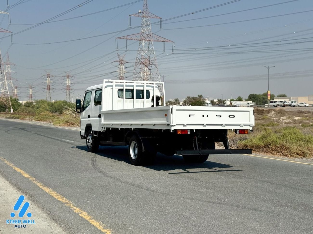 Mitsubishi Fuso Canter 3.0L RWD Dual Cab Diesel Cargo Truck Body | White