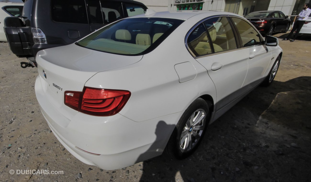 BMW 520i