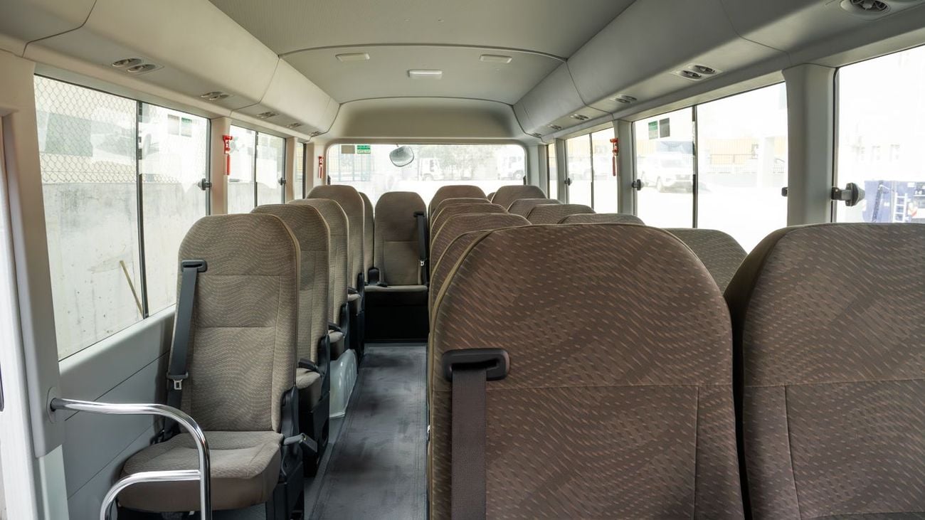 Toyota Coaster TOYOTA COASTER 2.8 DSL 22SEATS -2025YM
