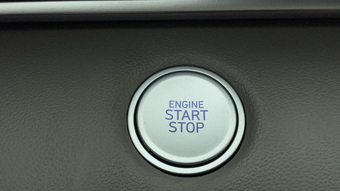 هيونداي إلانترا COMFORT 1.6 | بدون دفعة مقدمة | اختبار القيادة في المنزل