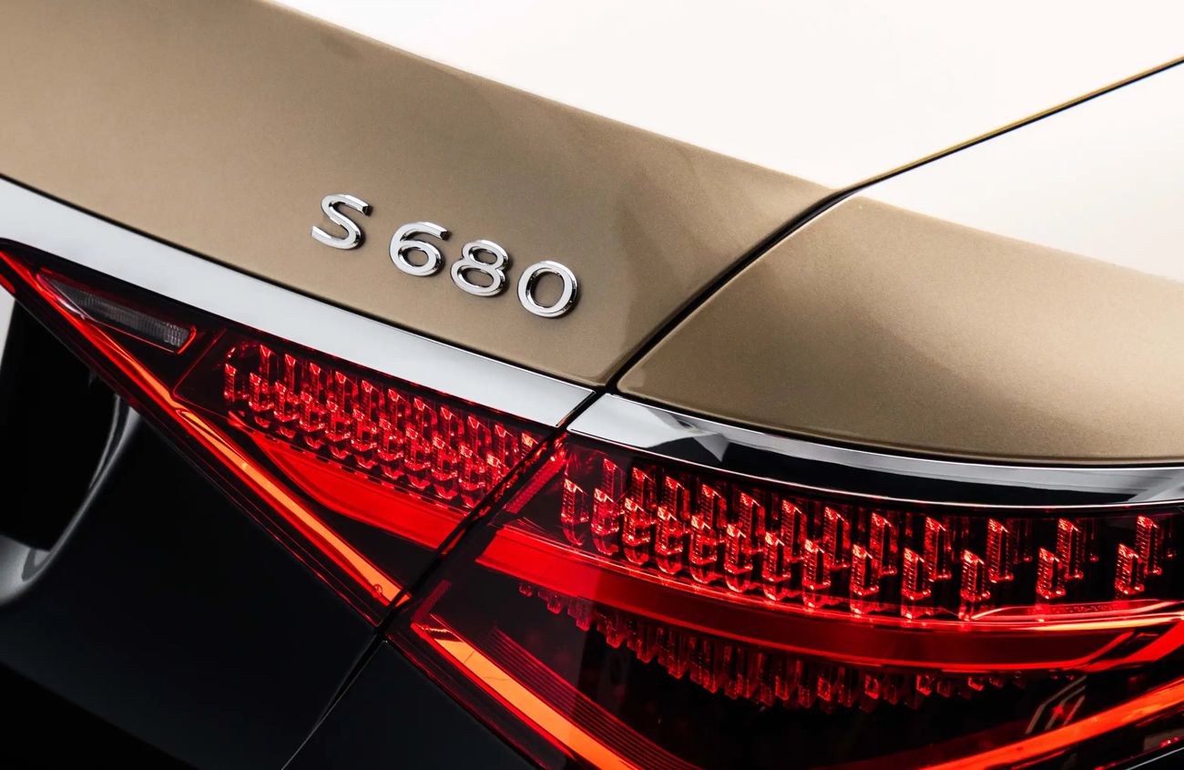 Mercedes Maybach S680 Maybach 6.0L V12 Bi-Turbo Engine