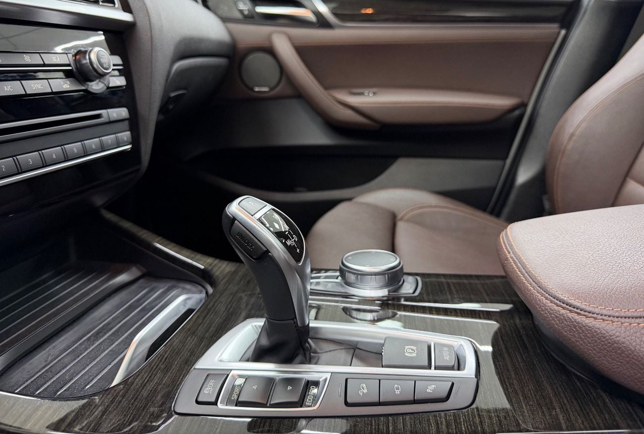 بي أم دبليو X3 GCC .. FSH .. Top Range .. M kit .. Perfect Condition