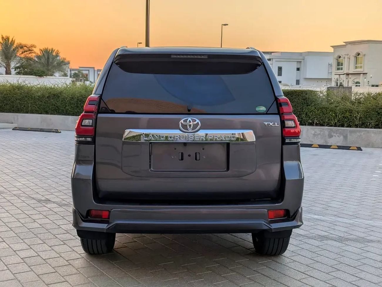 Toyota Prado TX-L Facelifted | Full Option | V6 4.0L | GCC Specs | Excellent Condition