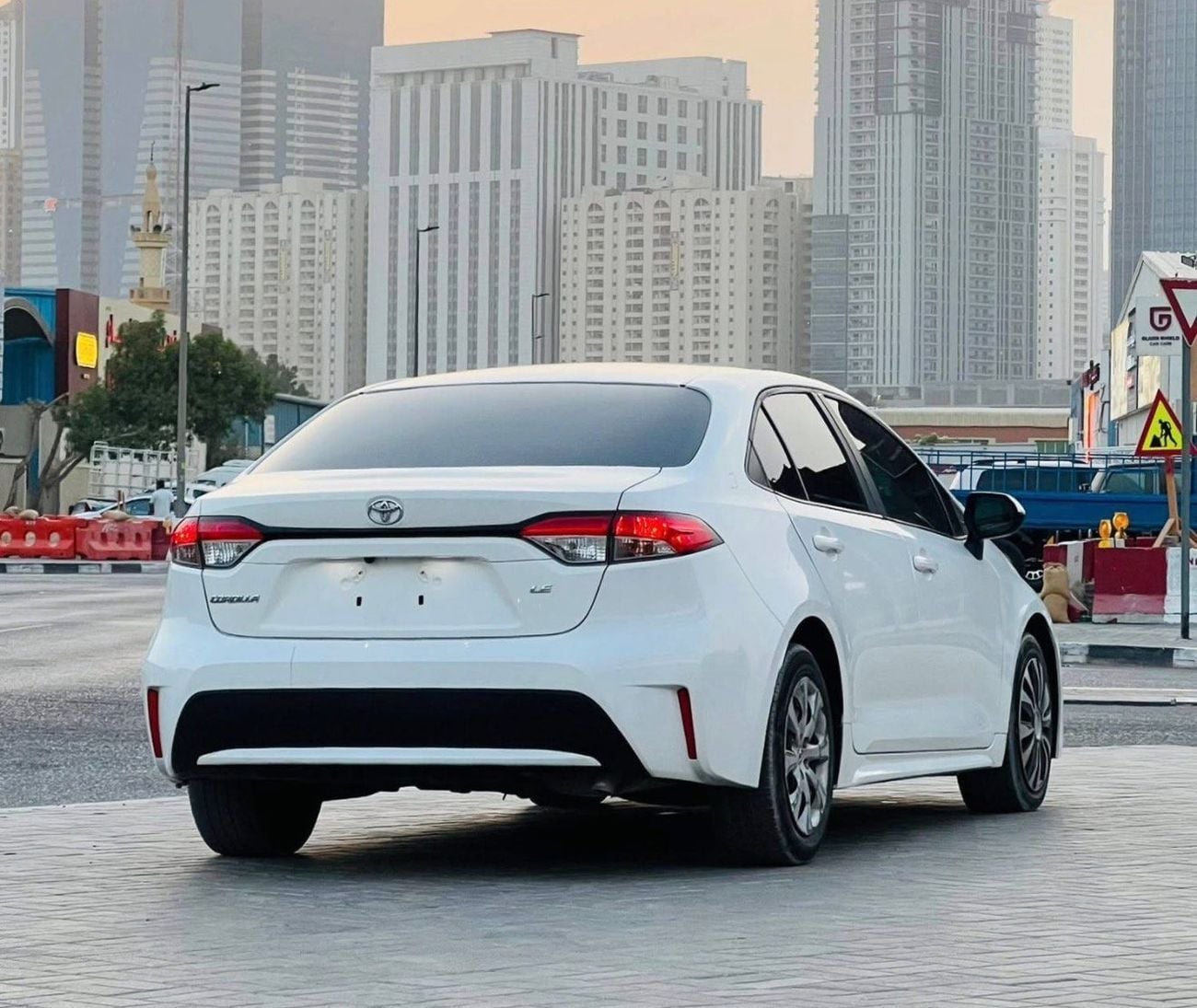 Toyota Corolla XLI LE 2022 Model Excellent Condition Very Clean Title Exterior and interior both