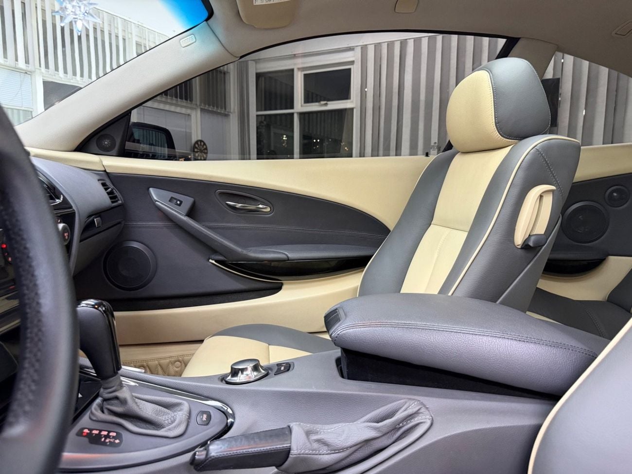 بي أم دبليو 645i Perfect condition .. V8 ..