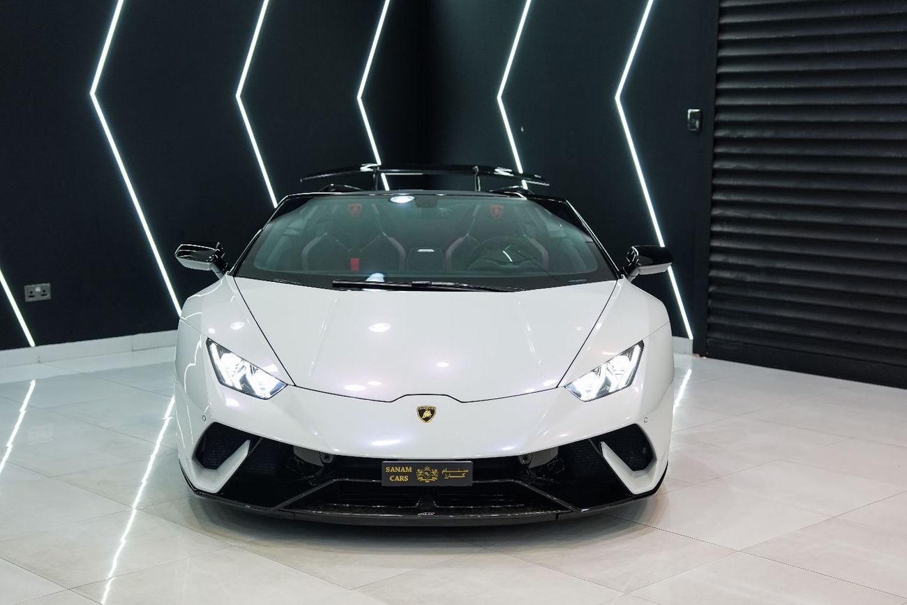 لامبورغيني هوراكان Performante Spyder, ALA Aerodynamic, Lift System, GCC Spec!!