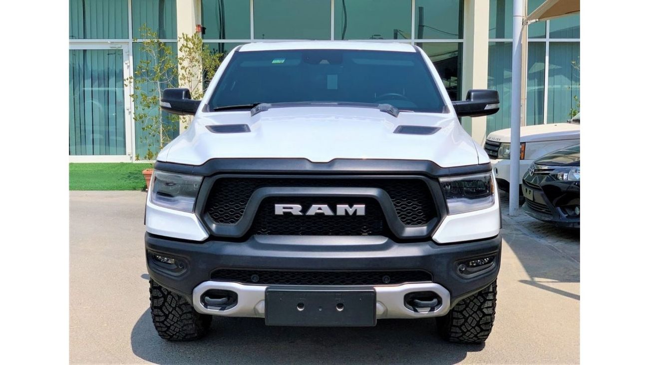 RAM 1500 Dodge RAM 1500 REBEL 5.7L Hemi V8