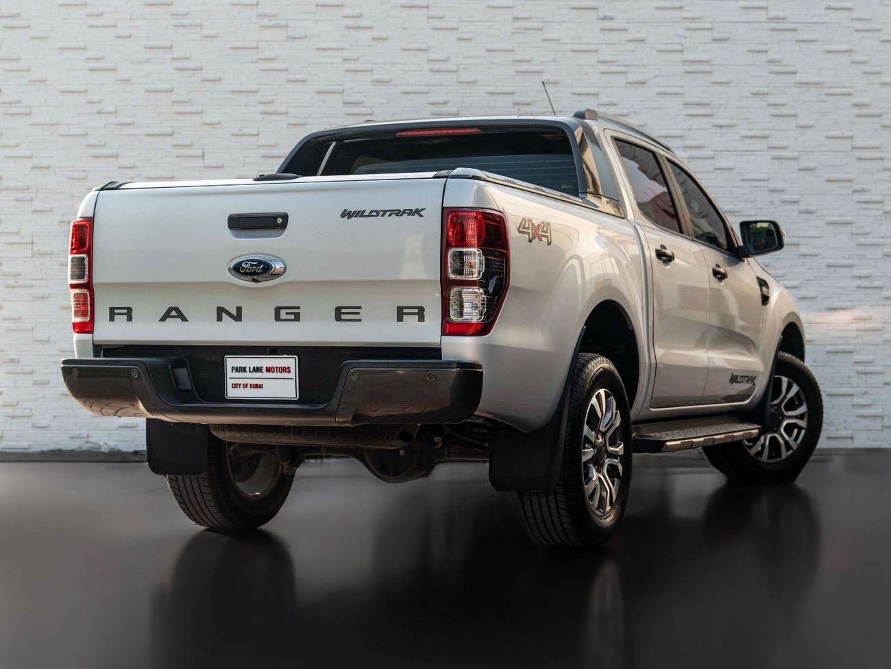 فورد رانجر AED 1,258 • RANGER WILDTRAK • 3.2L TURBO DIESEL ENGINE • FULL SERVICE HISTORY • PRISTINE CONDITION