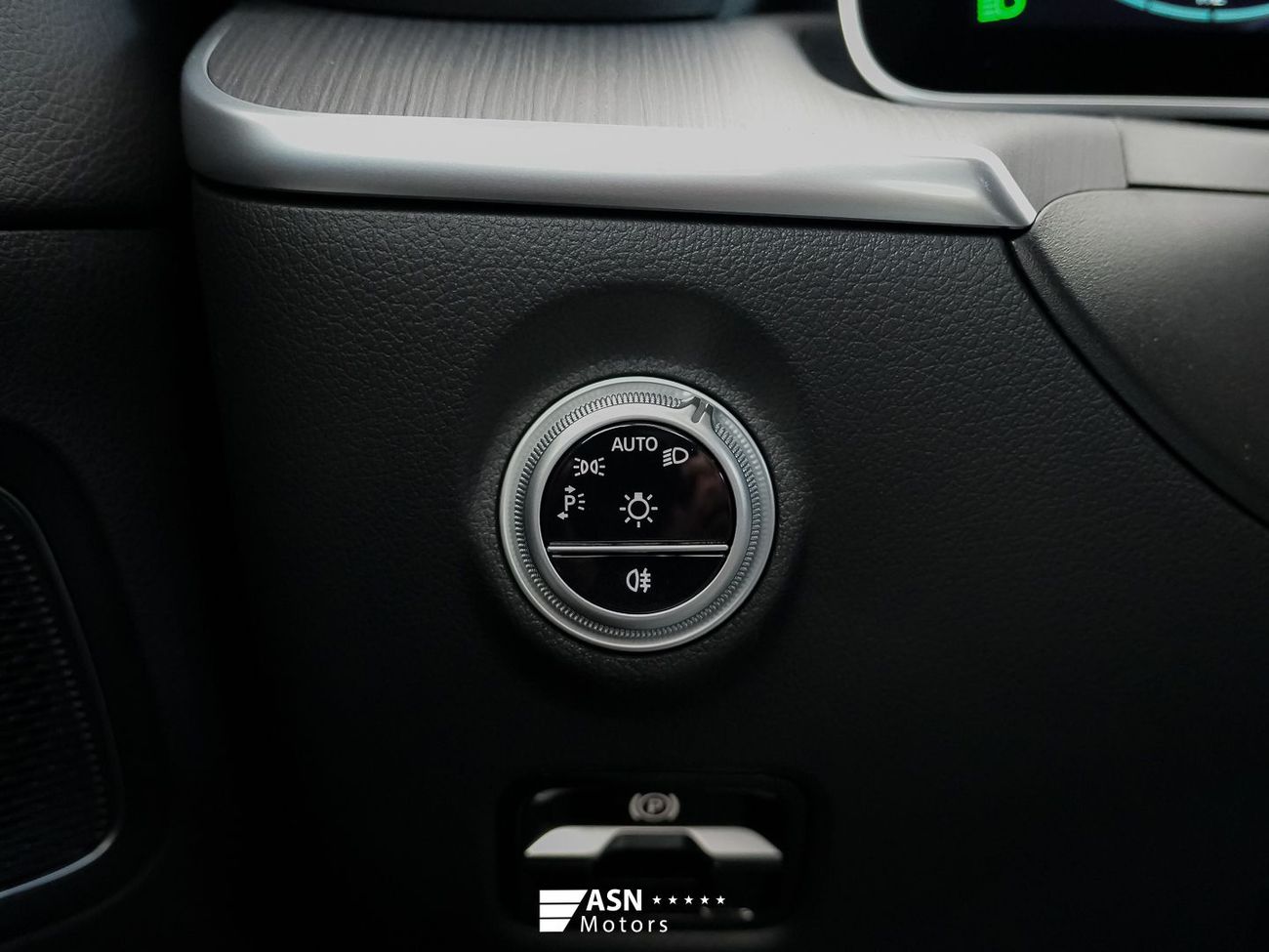 Mercedes-Benz C 200 L 1.5T Sport Edition 2025 (Export Price)