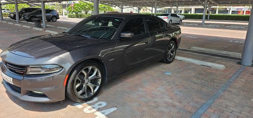 Dodge Charger R/T Highline 5.7L