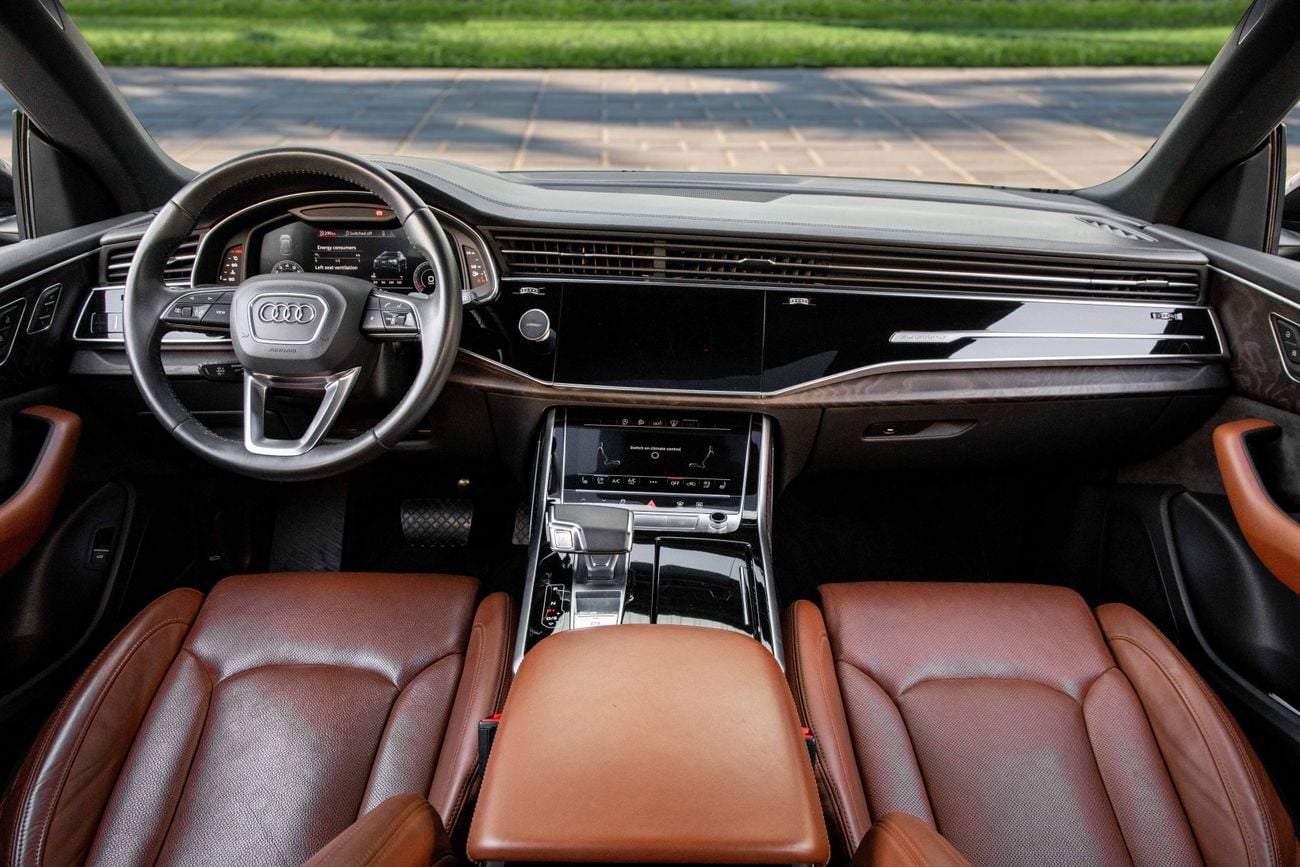 أودي Q8 Q8 55TFSI | 3,525 P.M | 0% Downpayment | 55TFSI | S-LINE | IMMACULATE