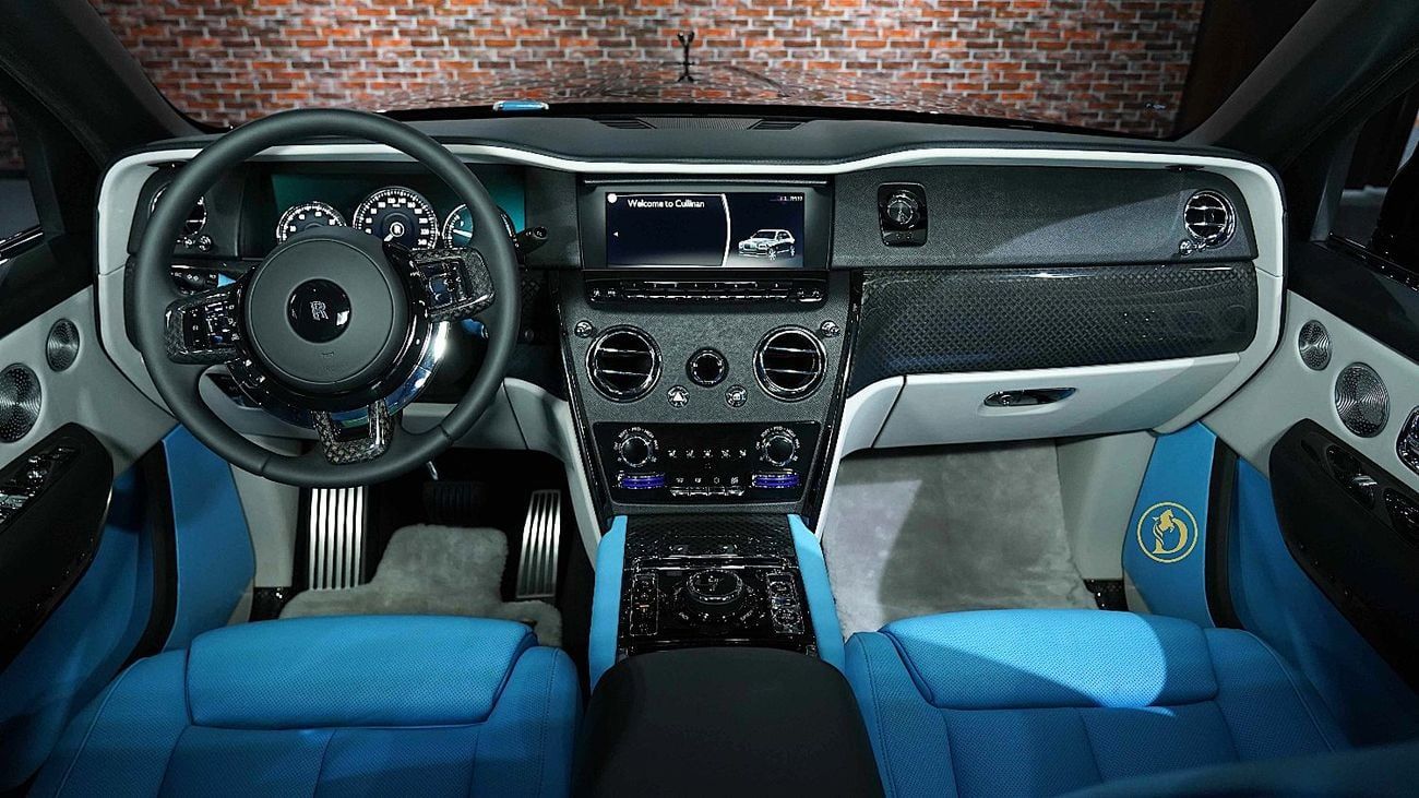 Rolls-Royce Cullinan | BLACK BADGE | NEW | 2022 | V12 | 593 HP