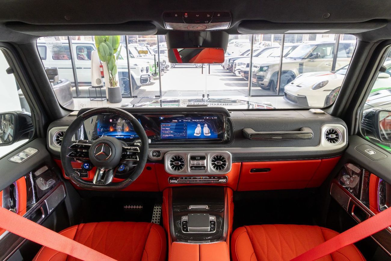 Mercedes-Benz G 63 AMG 4MATIC SUV Mercedes Benz G63 AMG - Double Night Package - Fully Loaded- Carbon Fiber Interior 2025