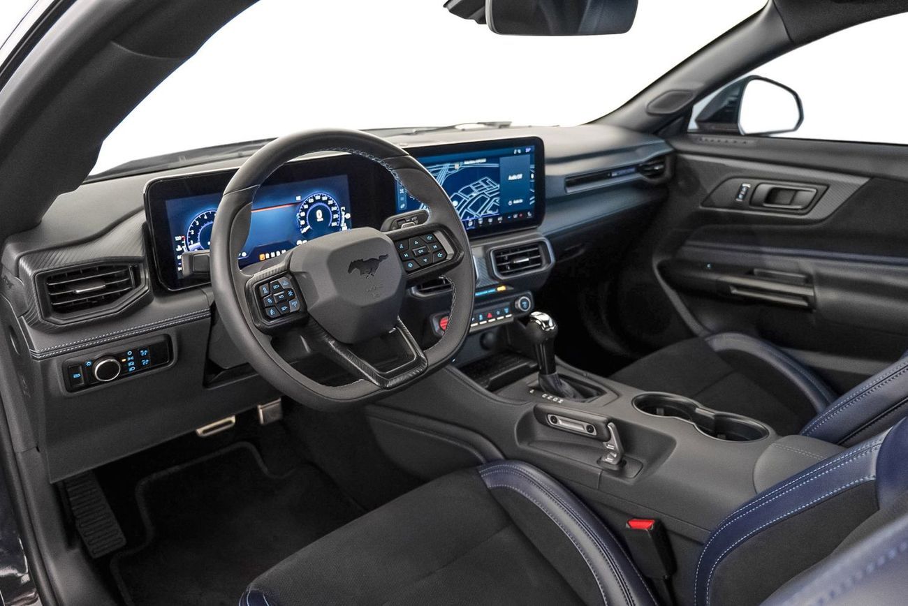 Ford Mustang DARK HORSE 5.0 (500HP) A/T