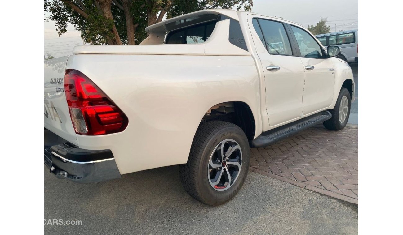 Toyota Hilux 4.0L TRD V6 Petrol For Export Only