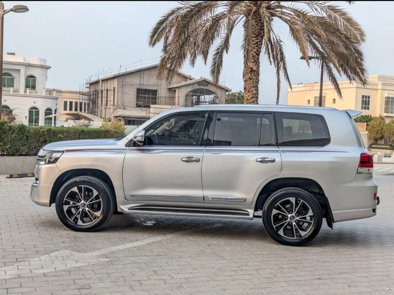 تويوتا لاند كروزر Toyota land cruiser GXR V6 LHD