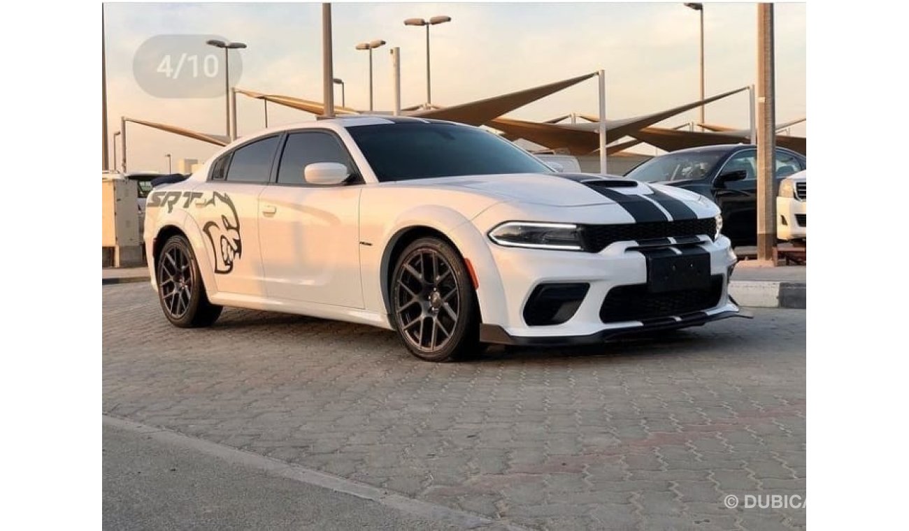 Dodge Charger Charger RT V8 5.7L / model 2018 full option