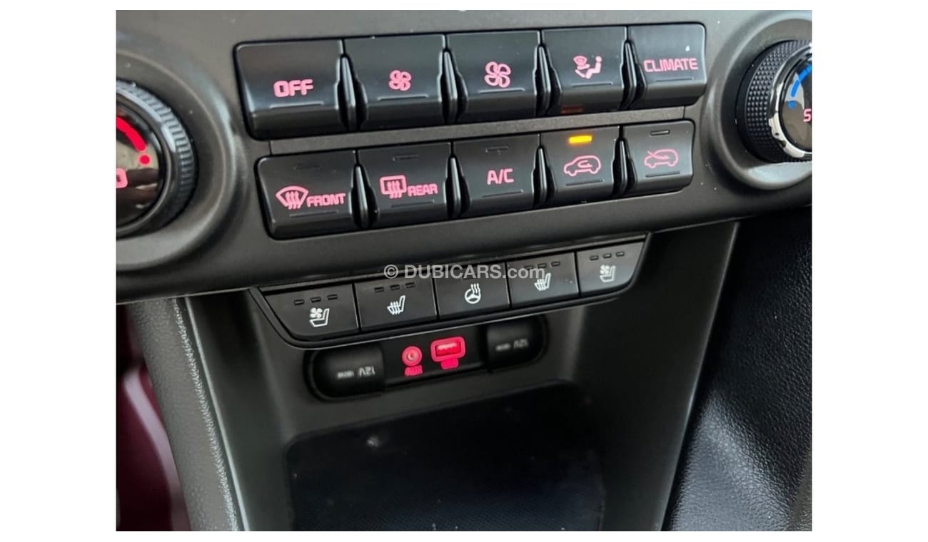 كيا سبورتيج EX اعلى