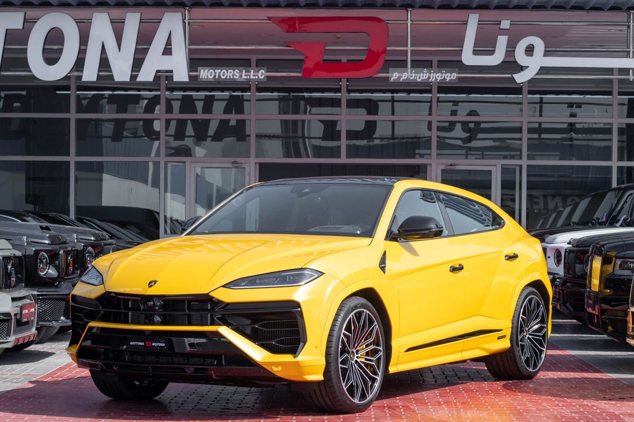 Lamborghini Urus S 4.0T V8 Lamborghini Urus SE | 2025 | 0 km | Carbon Fiber