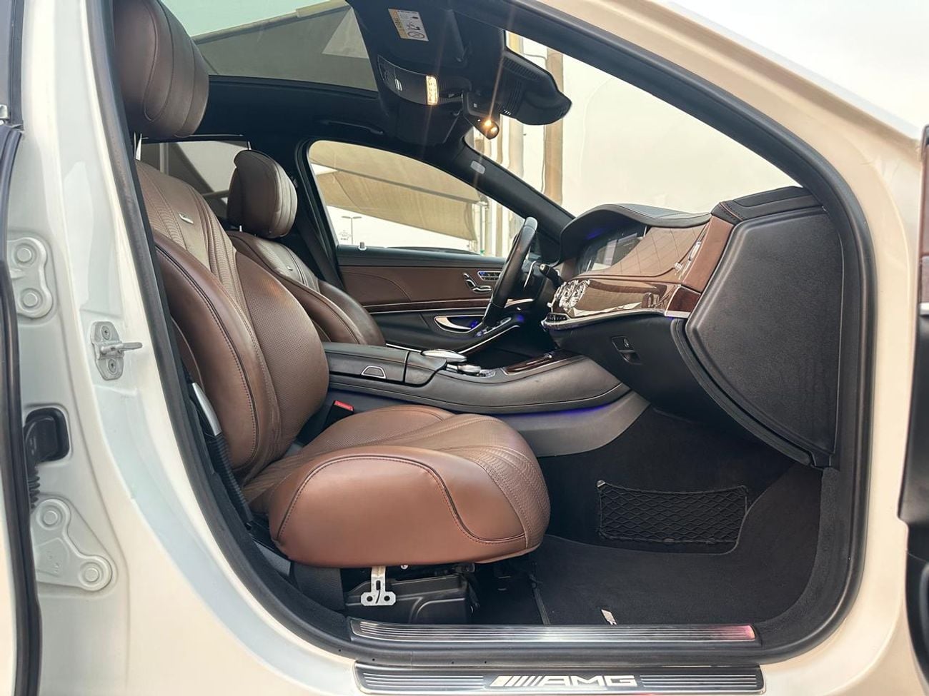 Mercedes-Benz S 63 AMG Mercedes S563 AMG_ 2018_ Gulf _in excellent condition_ no problems