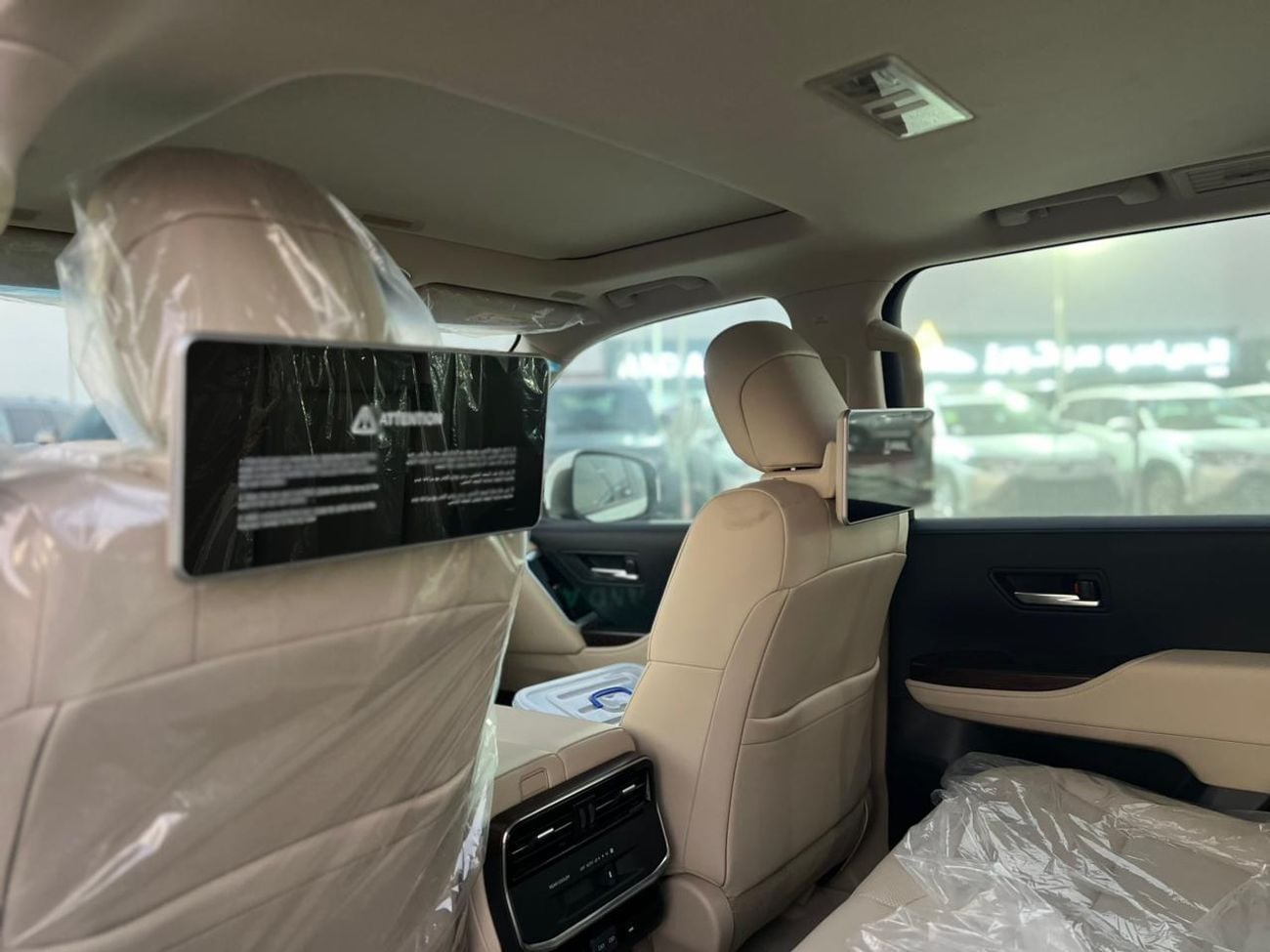تويوتا لاند كروزر GXR EXPORT ONLY - 2026 LC300 GXR 4.0L (GCC Specification)
